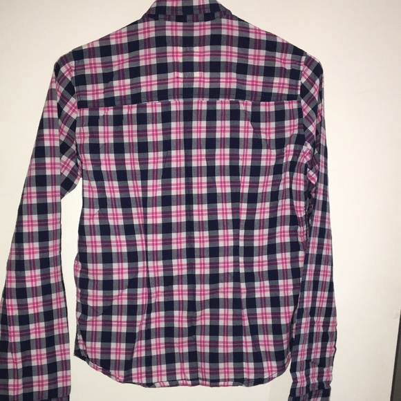 Plaid long sleeve Hollister top - Picture 3 of 3